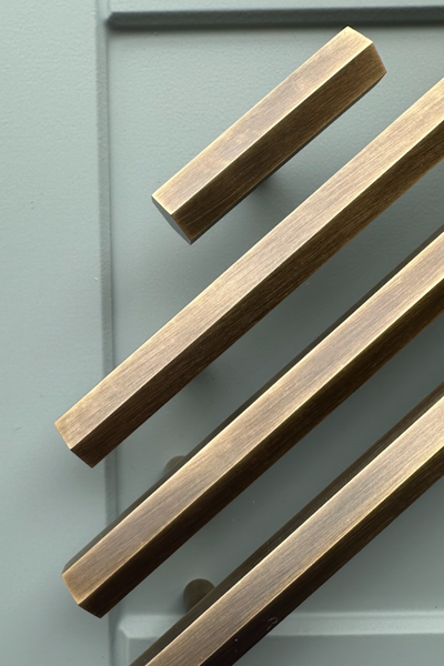 Newton Antique Brass Hexagon Handle