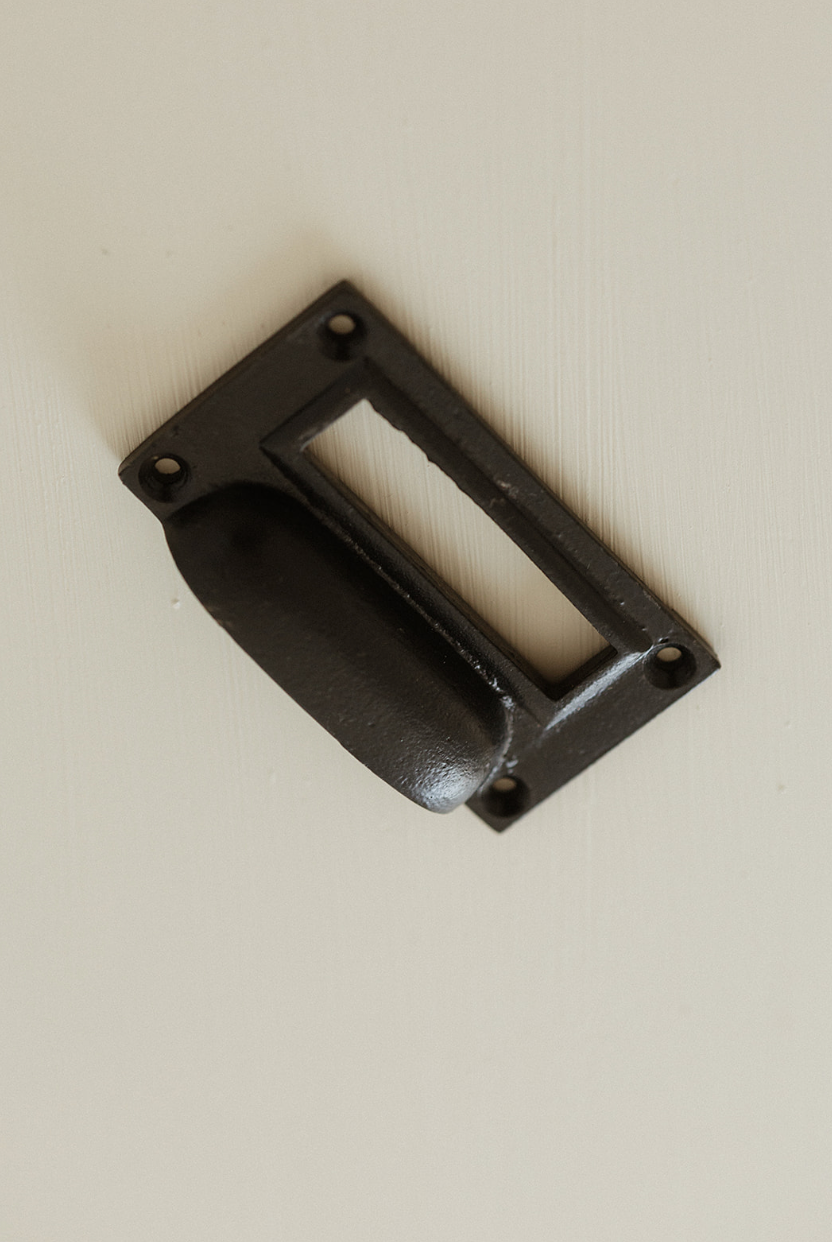 Callaly Cast Iron Frame Pull Handle