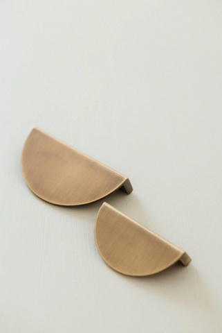 Bardon Antique Brass Half Moon Lip Handle