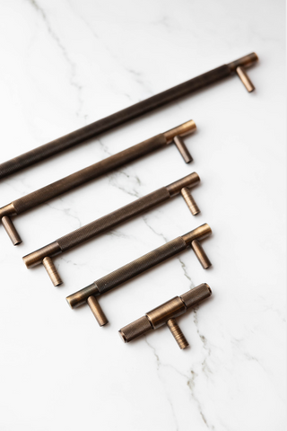 Howick Knurled Antique Brass Handle